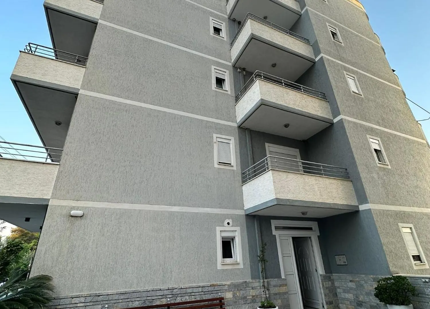 River View Apartment Alfa Sarandë